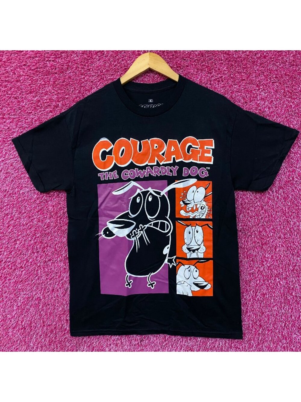 Courage The Cowardly Dog Grid Design Retro Style Classic Cartoon T-Shirt Medium